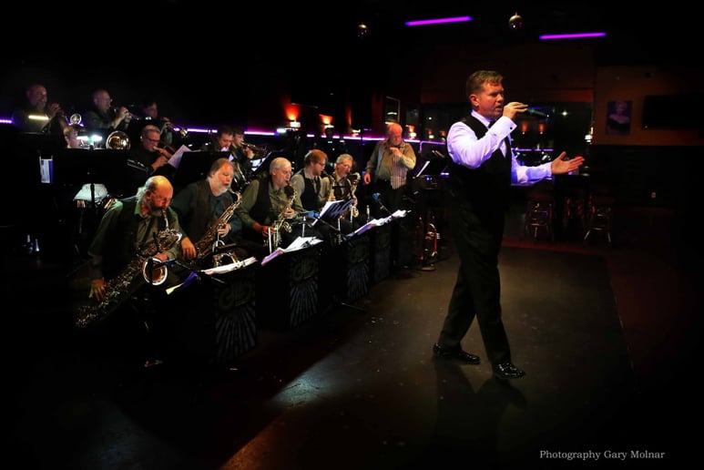 Gallery photo 1 of Kevin Wills, Vocalist - Jazz Standards