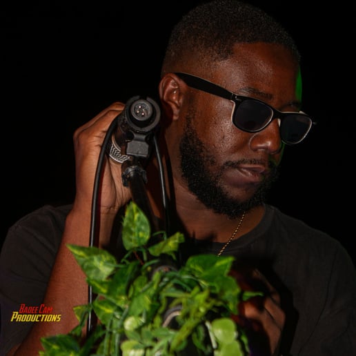 Gallery photo 1 of KHALI Vibes