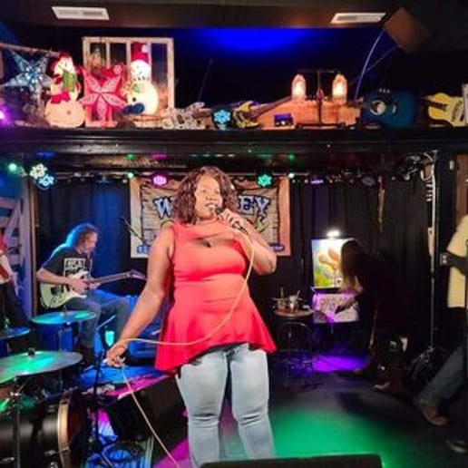 Gallery photo 8 of Khrissy YSF Comedian & Host