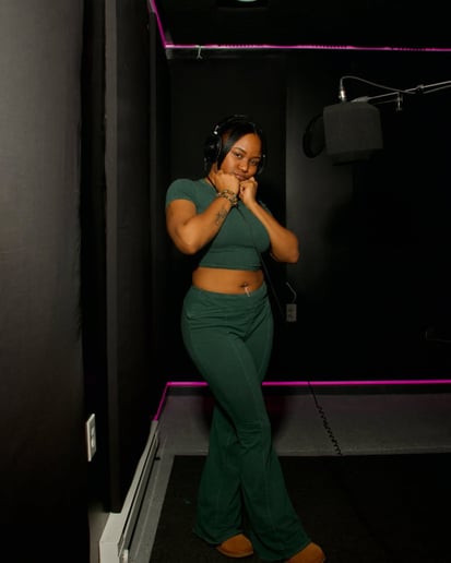 Gallery photo 2 of Kia'mni: The Voice of Emotion