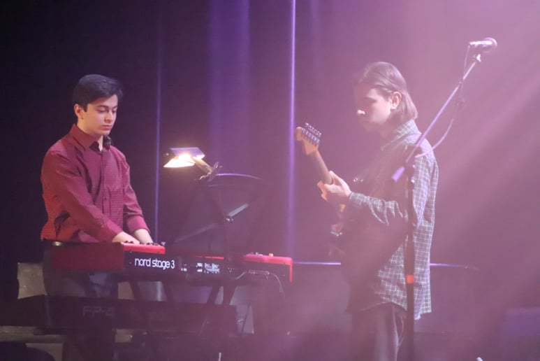 Gallery photo 3 of Kian Dabaghi Pianist