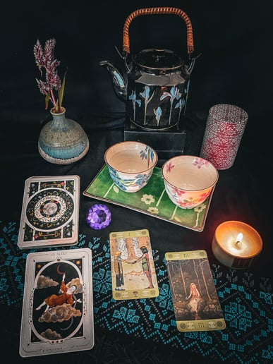Gallery photo 2 of Kiarna Boyd Tarot