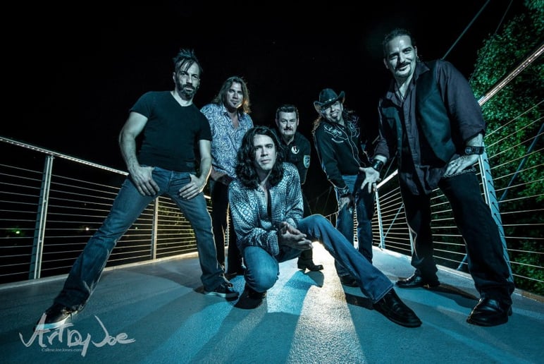 Gallery photo 1 of KICK- The INXS Experience