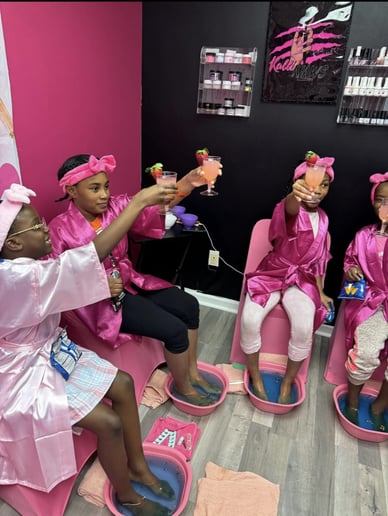 Gallery photo 4 of Kiddie Spa Party,Spa Party for kids/teen