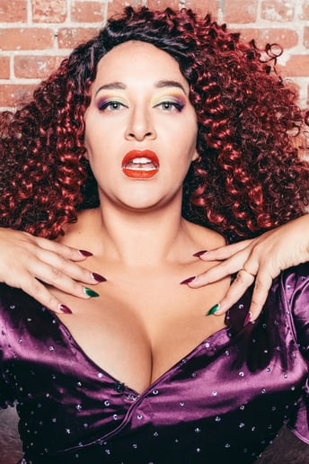 Gallery photo 3 of Kiki la Chanteuse