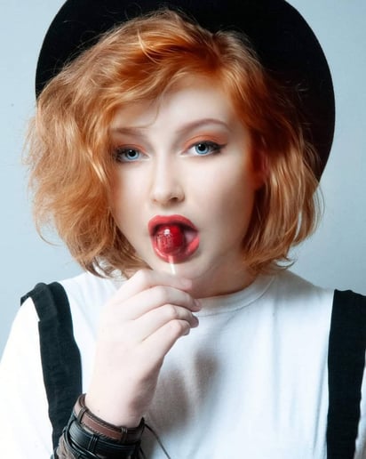 Gallery photo 2 of KillerMakeupArtistry