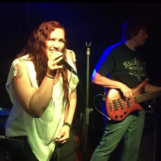 Gallery photo 3 of Kill'n Smalls