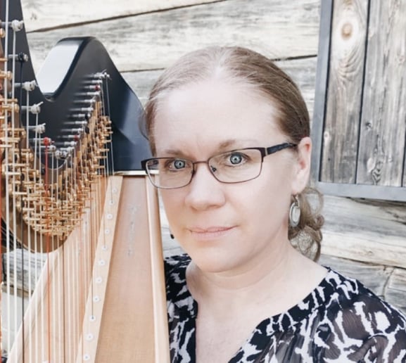 Gallery photo 4 of Kim Meyer - Harpist