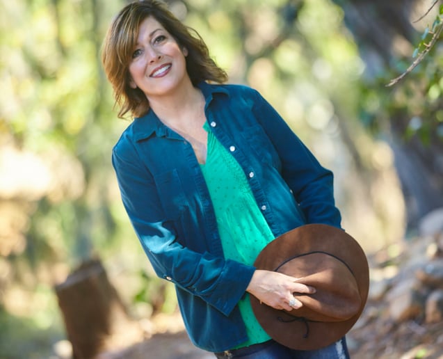Gallery photo 1 of Kim Royster