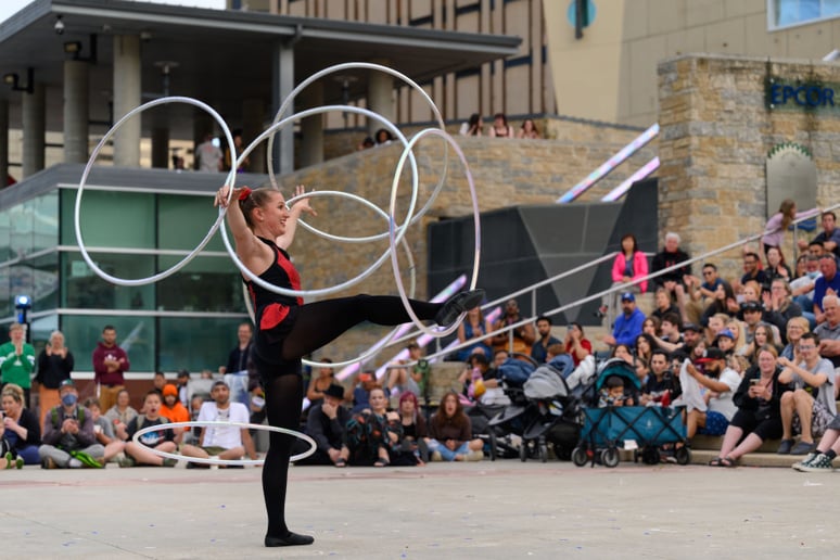 Gallery photo 6 of Kimberly's Pocket Circus