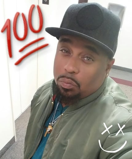 Gallery photo 1 of King Shorty Roc