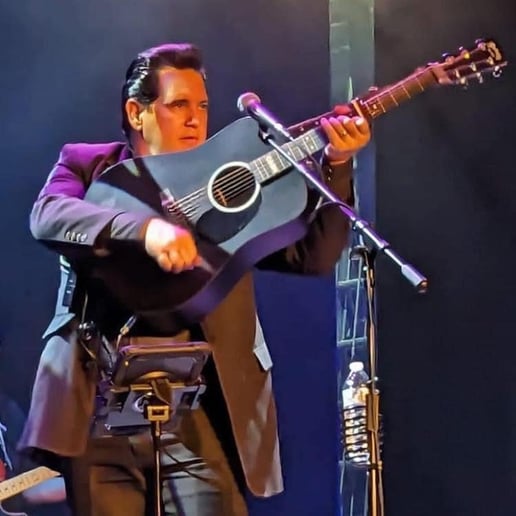 Gallery photo 5 of Bennie Wheels, Johnny Cash & Elvis Tribute Artist