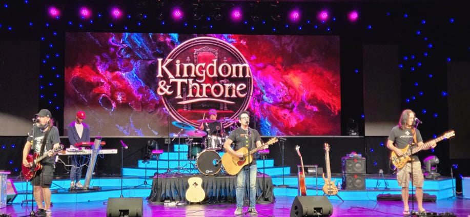 Gallery photo 6 of Kingdom & Throne