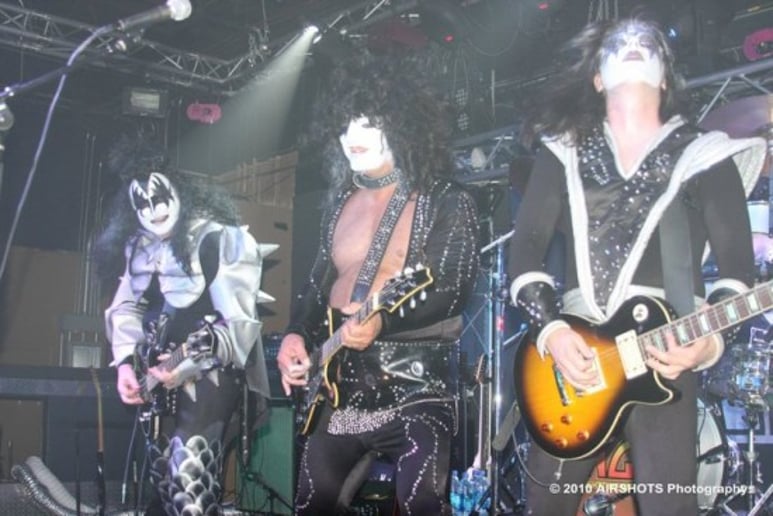 Gallery photo 6 of Kings of the Nighttime World