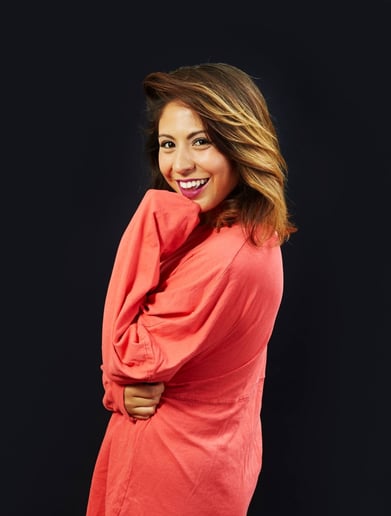 Gallery photo 4 of Kira Hooks