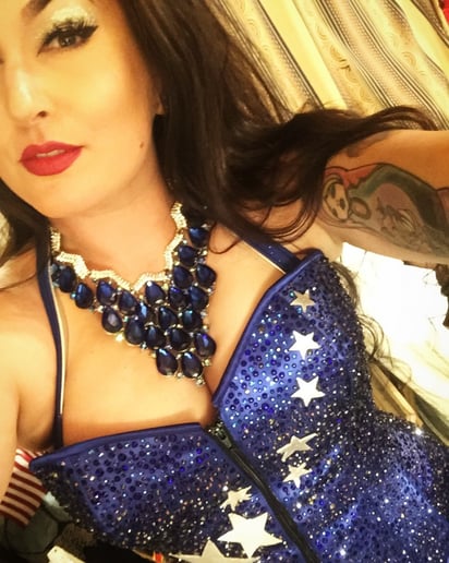 Gallery photo 1 of Kitty Cox