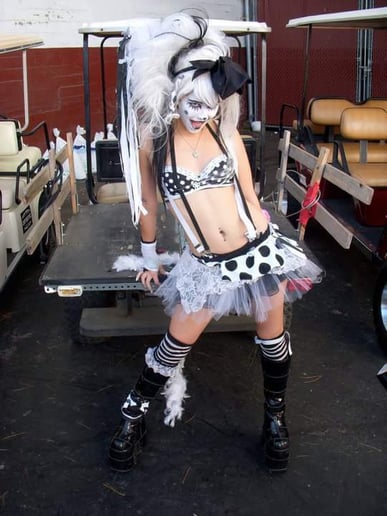 Gallery photo 2 of KittyKat