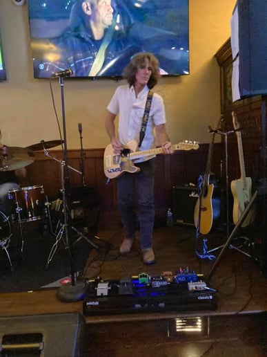 Gallery photo 4 of Division Street Band