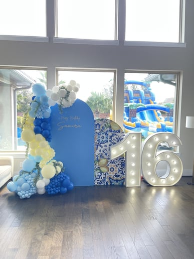 Gallery photo 1 of KM Party Decor