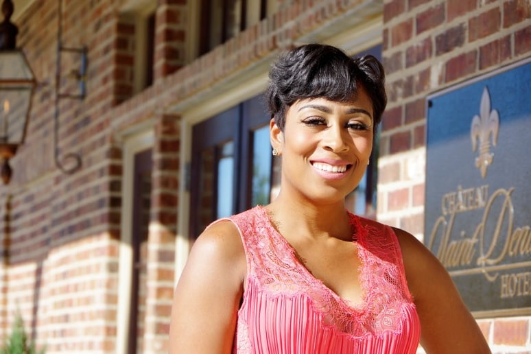 Gallery photo 2 of Kobi Morton- Success Speaker, Author & Actress