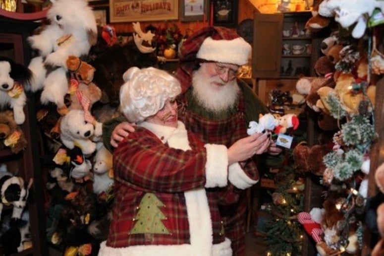 Gallery photo 3 of Kringle Entertainment
