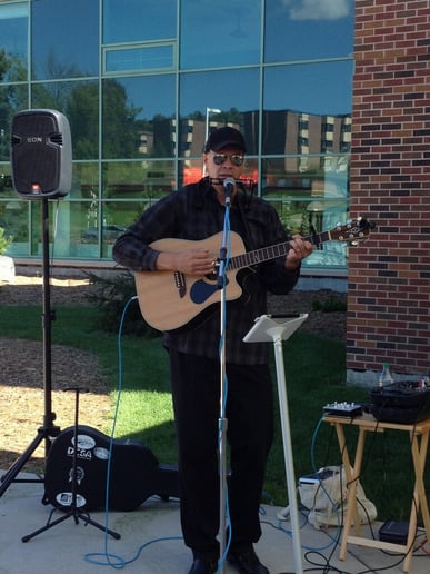 Gallery photo 2 of Kraig James Music