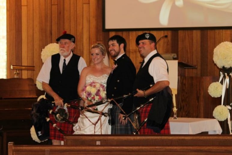 Gallery photo 1 of Kris Hunt - Professional Highland Bagpipes