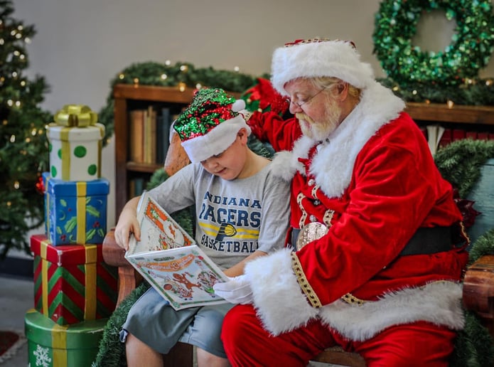 Gallery photo 2 of Kris Kringle IV