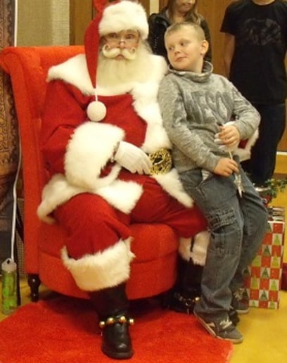 Gallery photo 2 of Kris Kringle IV