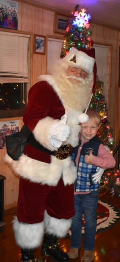 Gallery photo 4 of Kris Kringle Randy