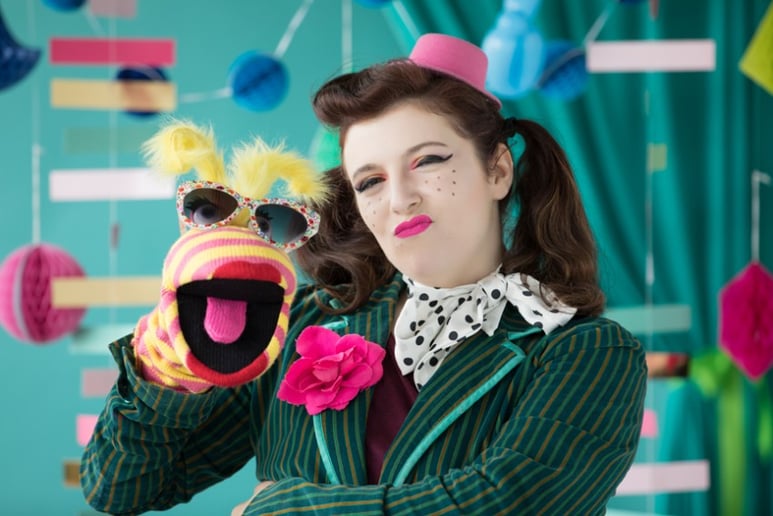Gallery photo 4 of Balloon Lady Clown