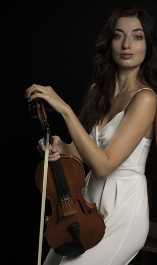 Gallery photo 5 of Ksenia Vaganova the Violinist