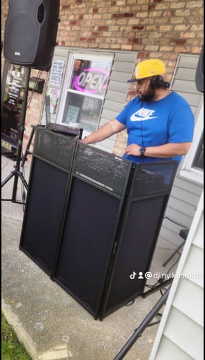 Gallery photo 4 of Kustom Entertainment