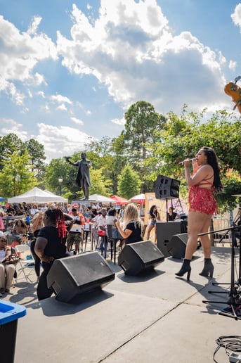 Gallery photo 1 of Kyla Chika's Band Experience