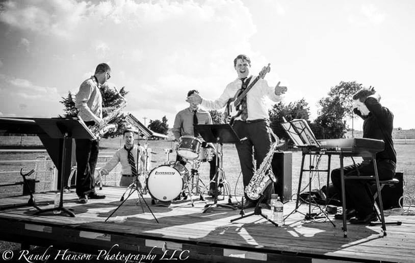 Gallery photo 1 of Jomo Jazz
