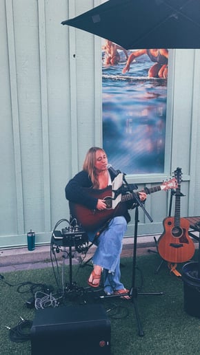Gallery photo 3 of Kylie Parks Music