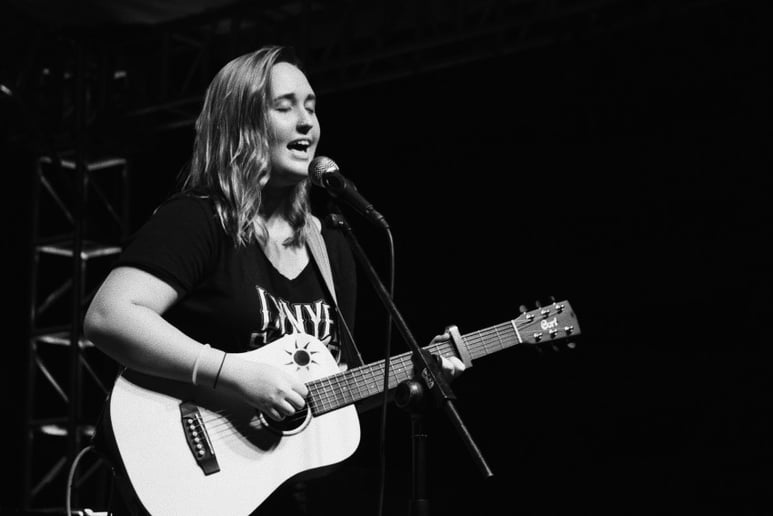 Gallery photo 4 of Kylie Parks Music