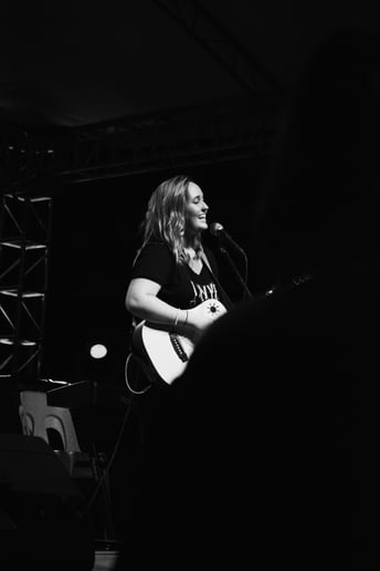 Gallery photo 5 of Kylie Parks Music