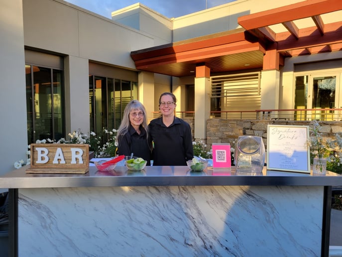 Gallery photo 35 of Kym's Bartenders & Party Helpers