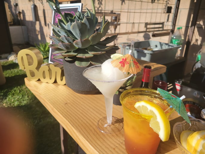 Gallery photo 31 of Kym's Bartenders & Party Helpers