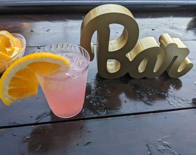 Gallery photo 39 of Kym's Bartenders & Party Helpers