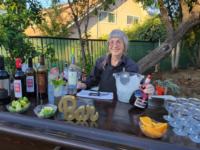 Gallery photo 40 of Kym's Bartenders & Party Helpers