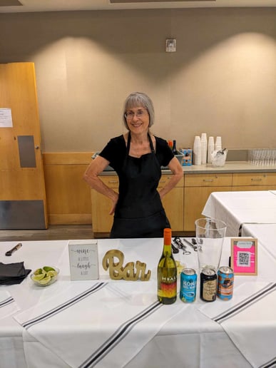 Gallery photo 25 of Kym's Bartenders & Party Helpers