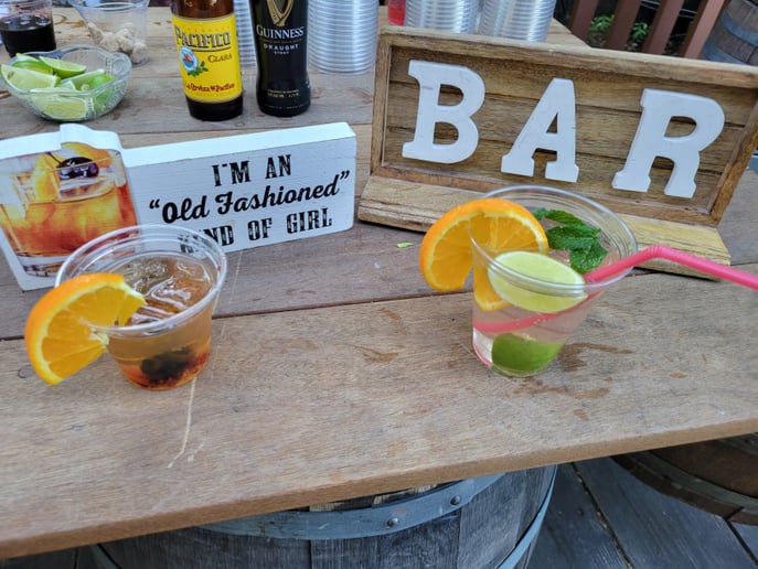 Gallery photo 16 of Kym's Bartenders & Party Helpers