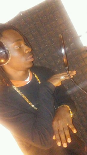 Gallery photo 1 of $kywalker $tatu$
