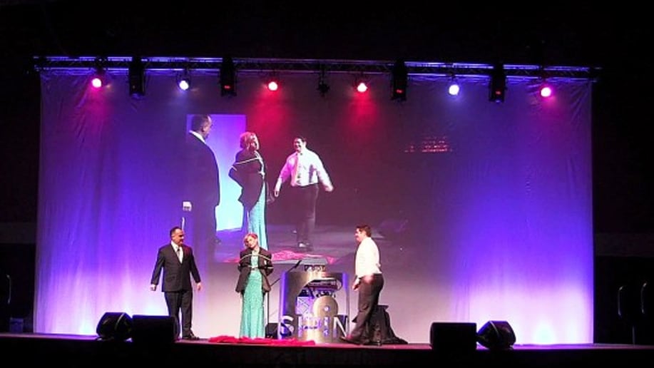 Gallery photo 9 of Leoni Mentalist & Mind Magic