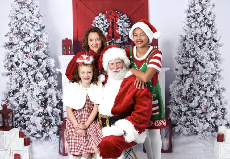 Gallery photo 5 of L-Santa the Claus