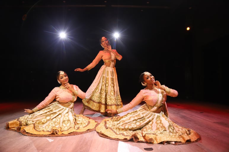 Gallery photo 1 of LA Bollywood & Bellydance Entertainment