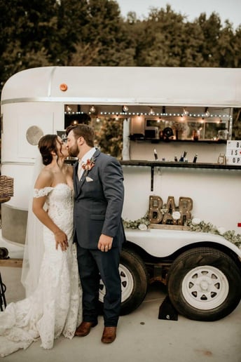 Gallery photo 1 of La Dolce Vita Mobile Bar