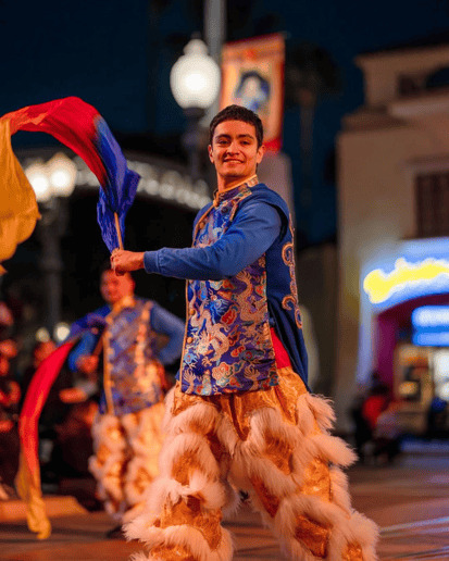 Gallery photo 3 of La Fuente All Style Dancers/Performers
